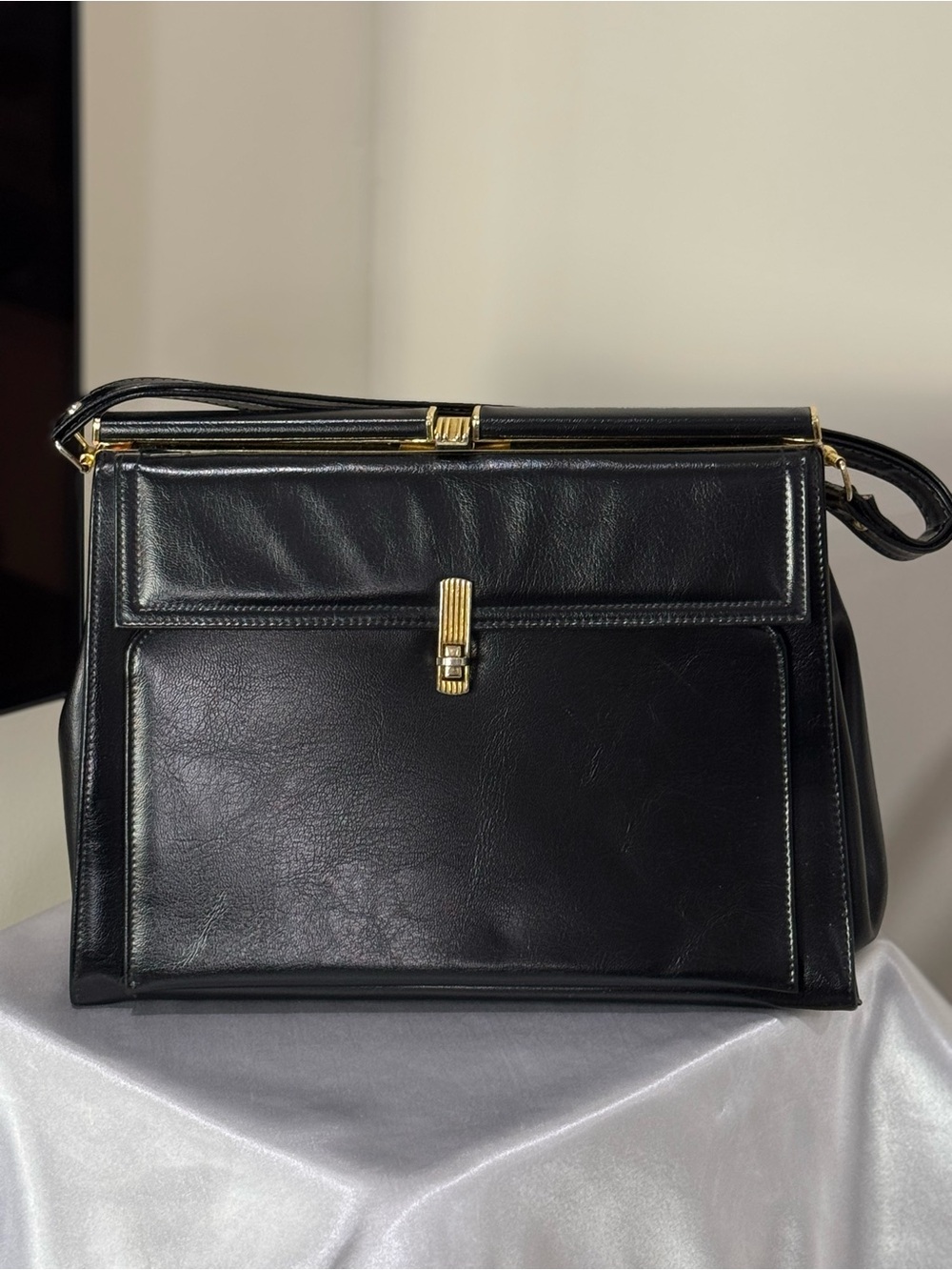 Vintage 1995 Black Shoulder Bag with Gold Hardware - Picture 3 of 13